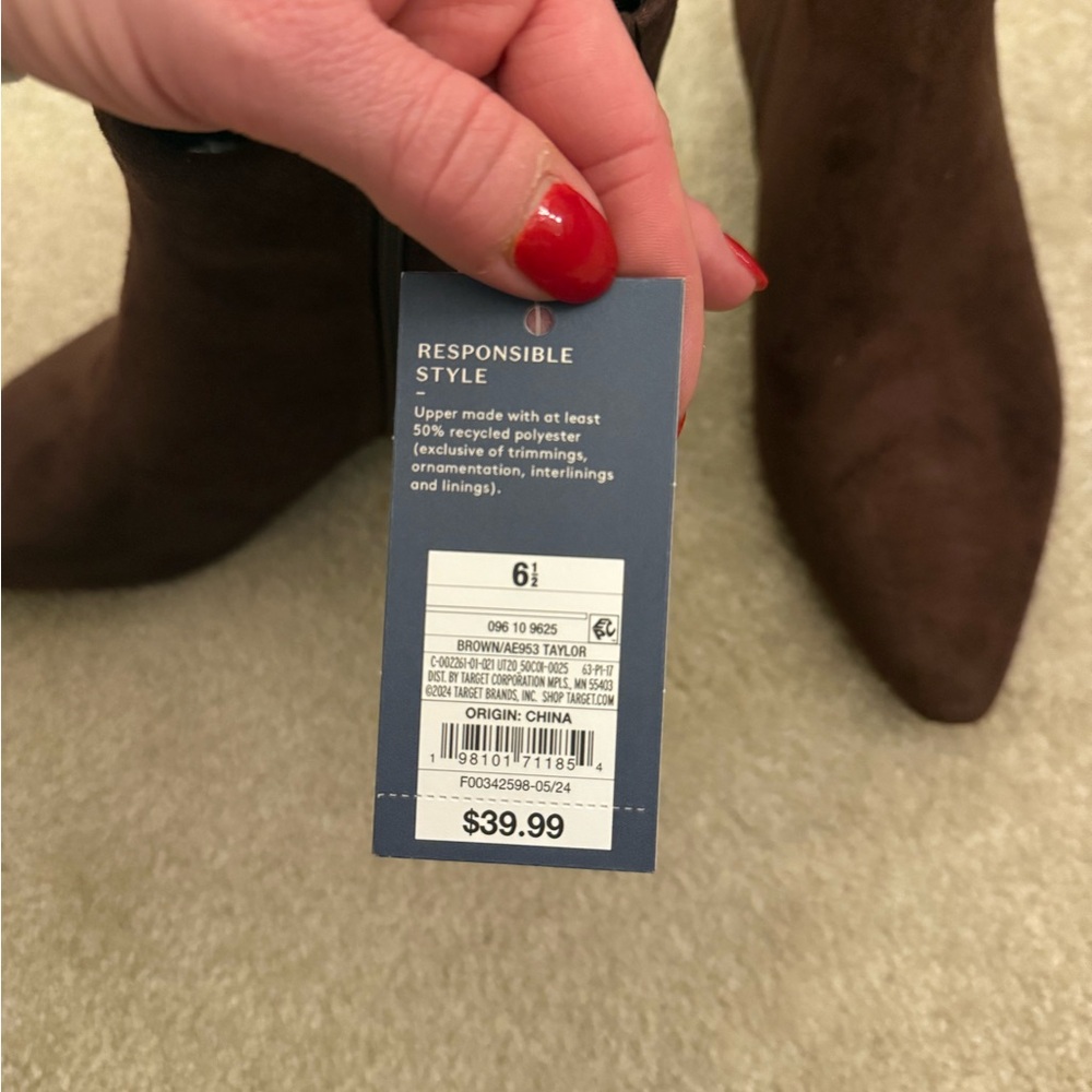 Universal Thread NWT Black Ankle Boot - Picture 9 of 9